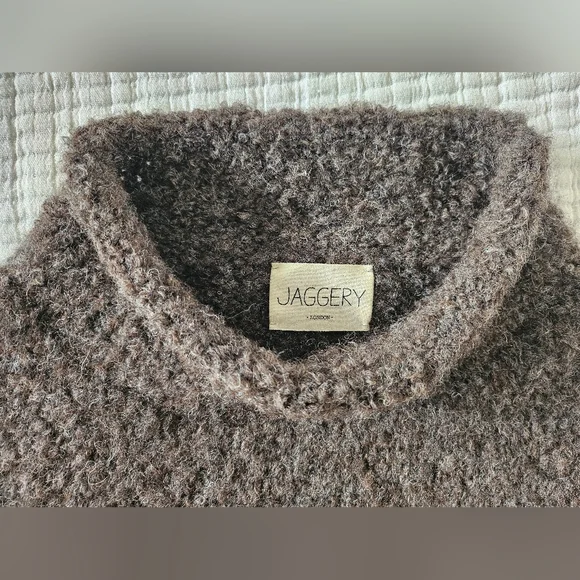 Jaggery London TINO Vest in Dark Oak Size 2 - Picture 5 of 10